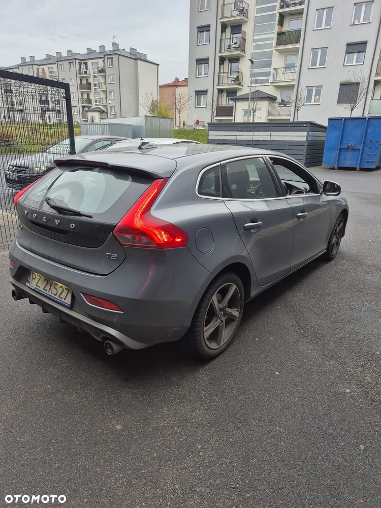 Volvo V40 - 4