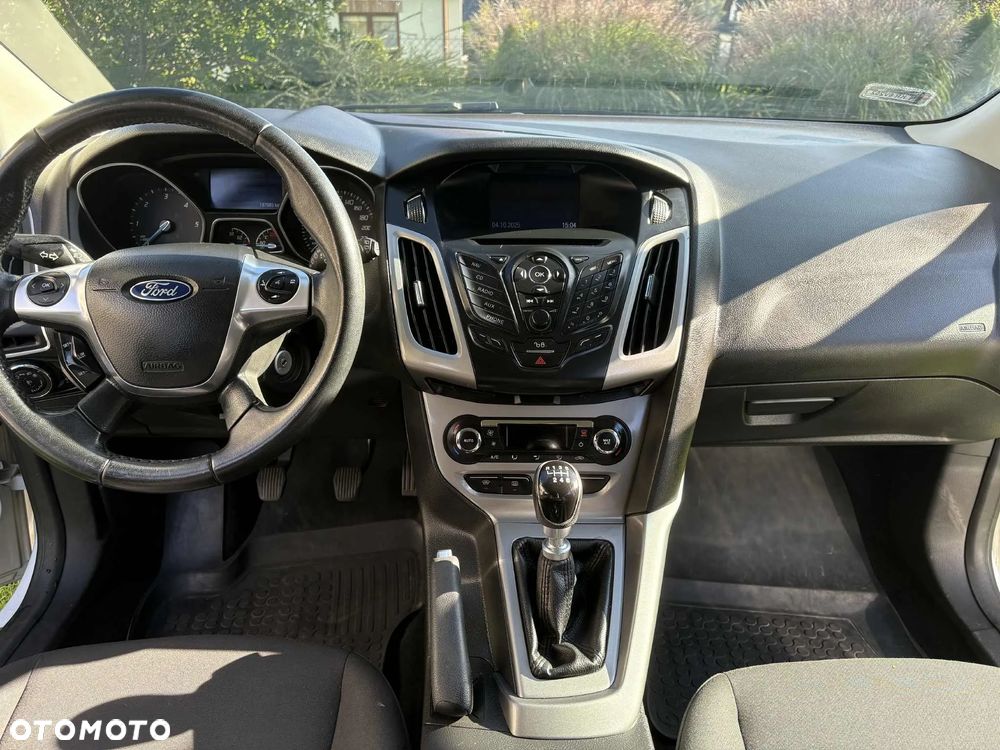Ford Focus 1.6 TDCi Edition - 17
