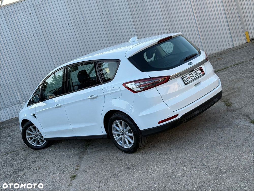 Ford S-Max 2.0 EcoBlue Titanium - 18