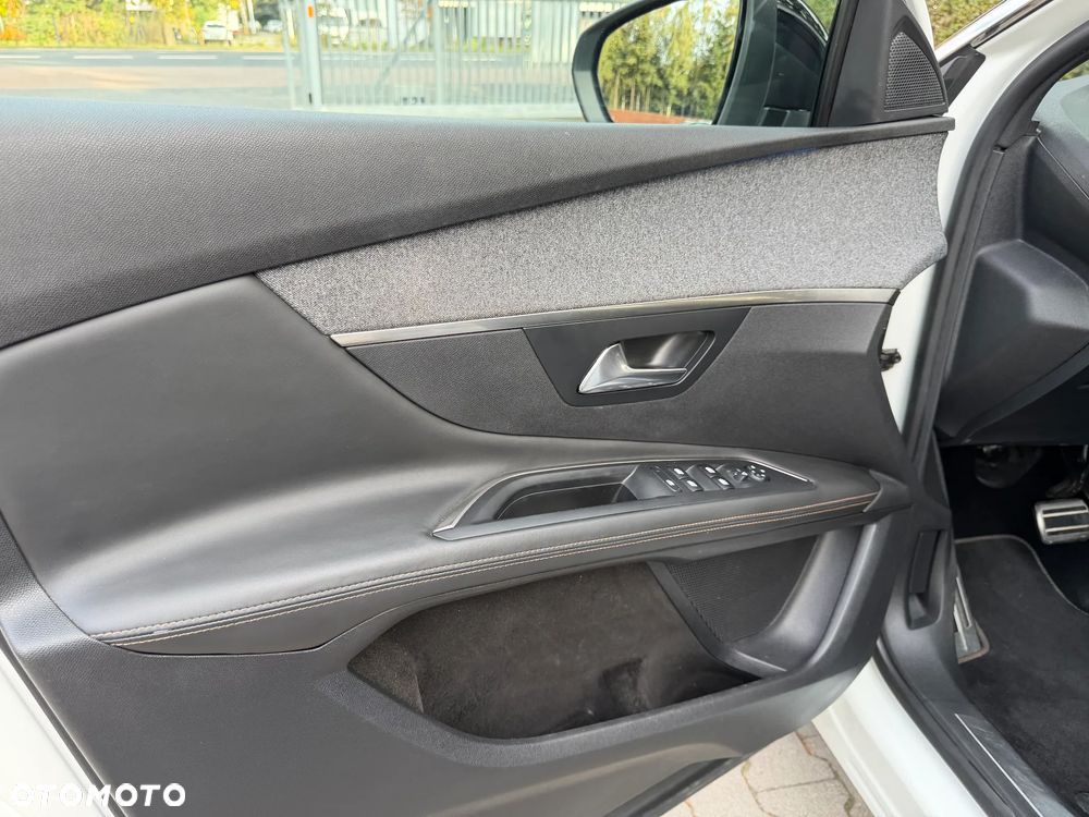 Peugeot 3008 - 34