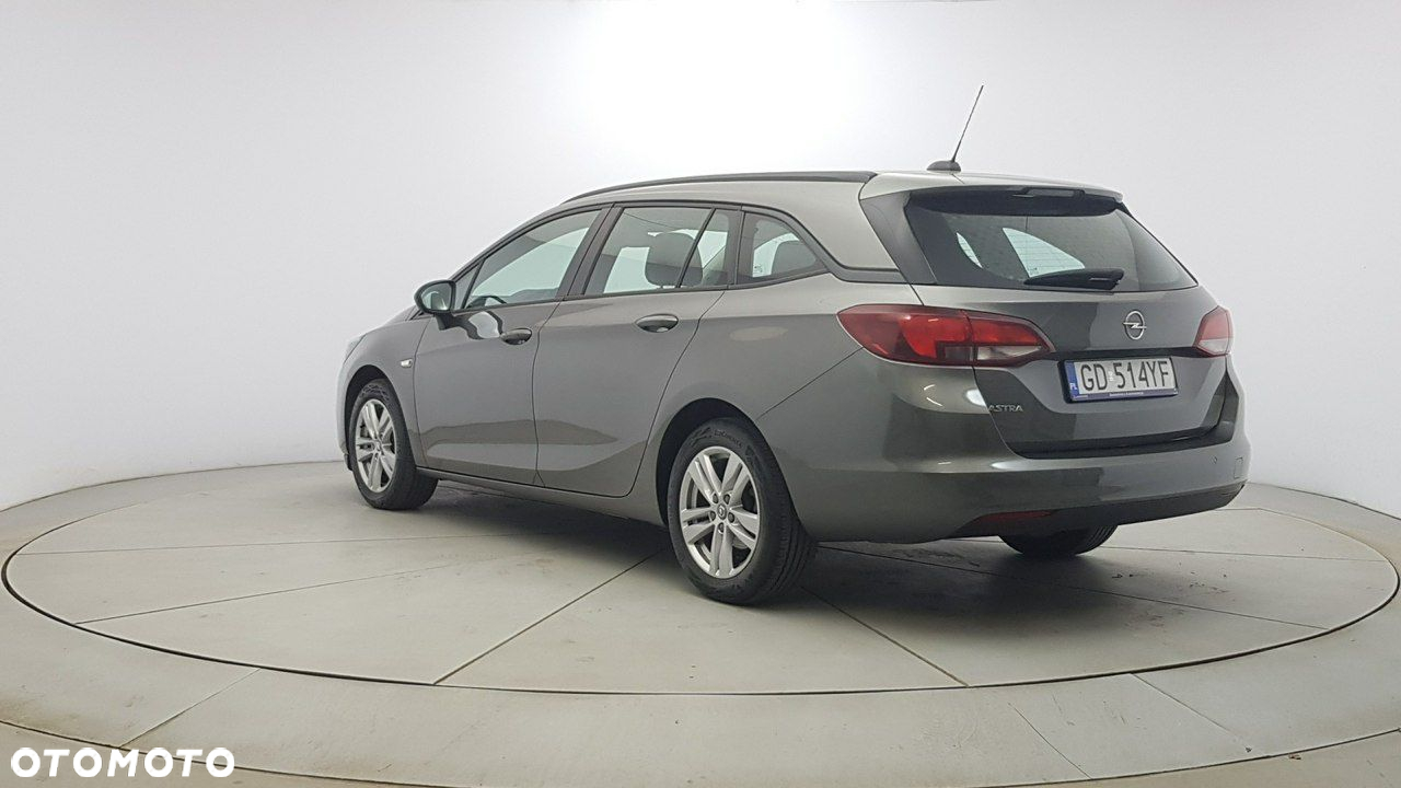 Opel Astra - 5