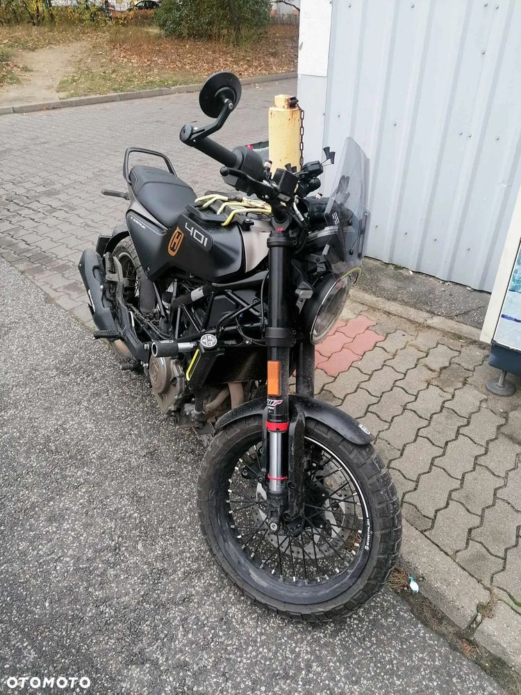 Husqvarna Svartpilen - 26