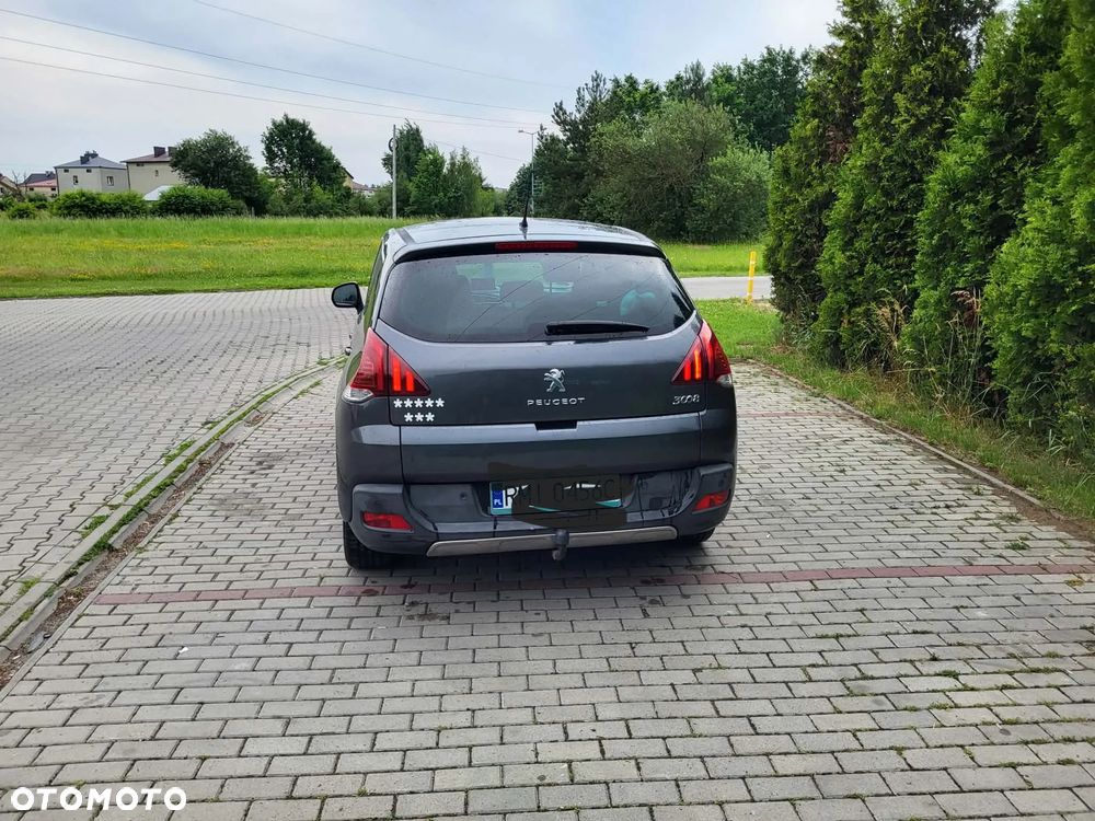 Peugeot 3008 HDi 115 Allure - 3