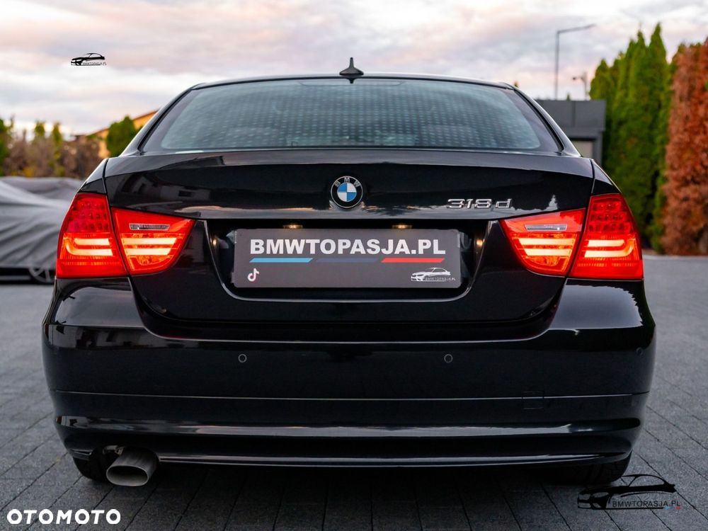BMW Seria 3 - 32