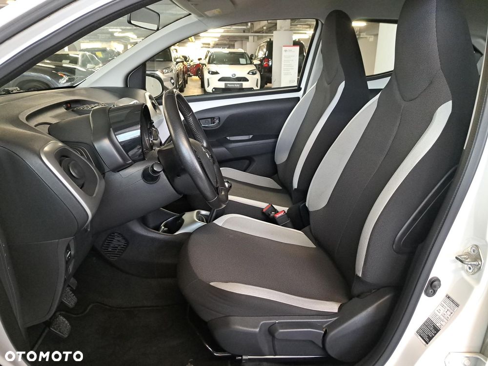 Toyota Aygo - 12
