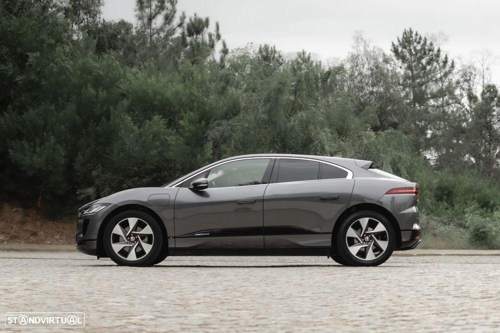 Jaguar I-Pace - 4