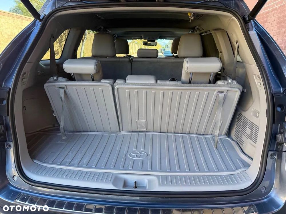 Toyota Highlander - 18