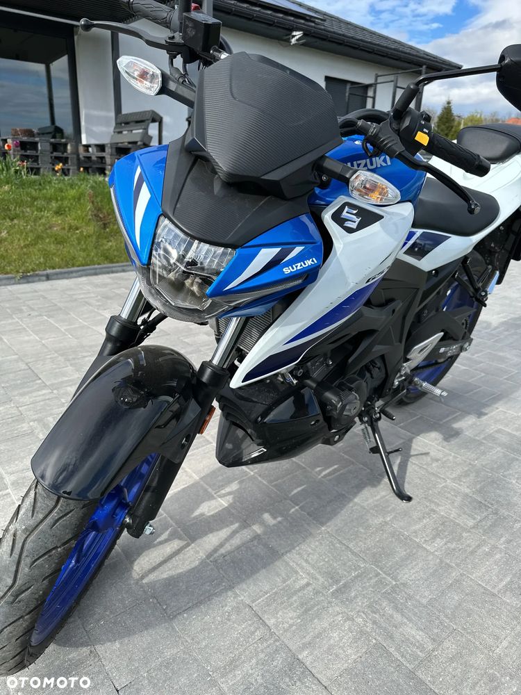 Suzuki GSX - 9