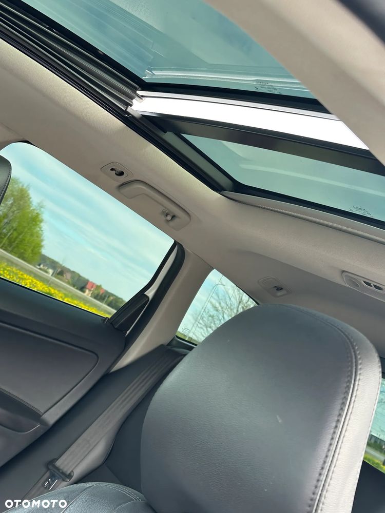 Volvo XC 60 T5 Geartronic Momentum - 20