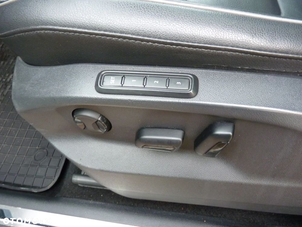 Volkswagen Tiguan 2.0 TDI SCR 4Motion (BlueMotion Techn.) DSG Highline - 6