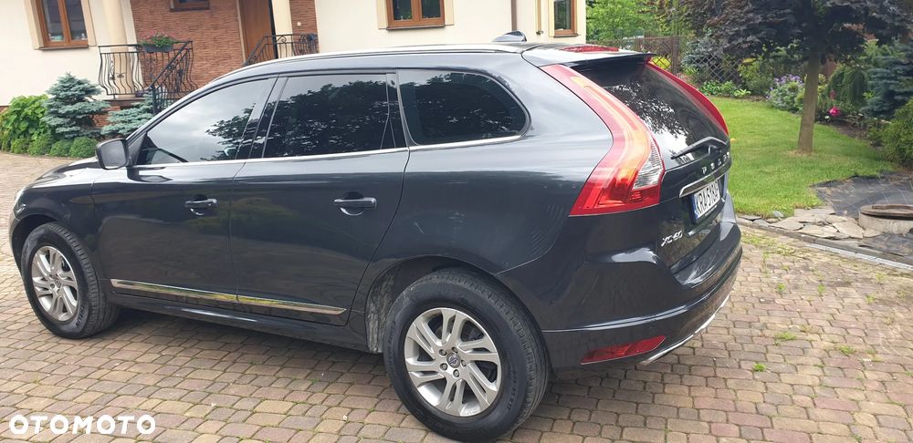 Volvo XC 60 D4 Drive-E R-Design Summum - 9