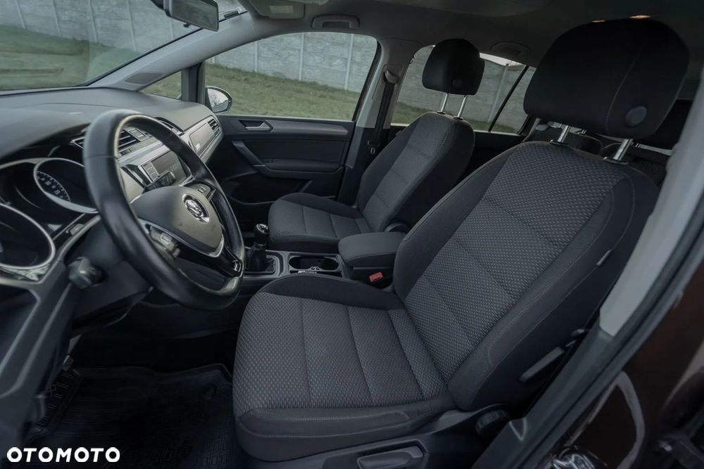 Volkswagen Touran 1.6 TDI SCR (BlueMotion Technology) Comfortline - 12