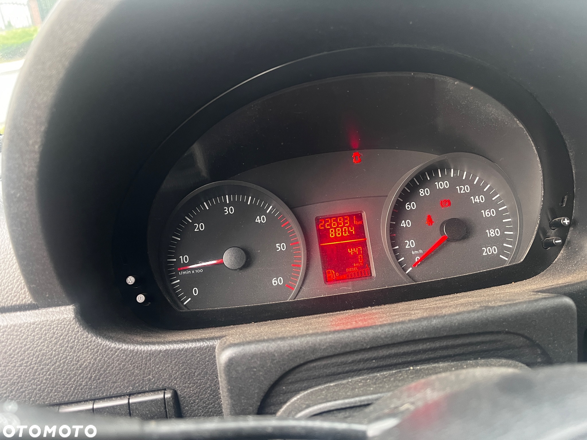Volkswagen Crafter - 11