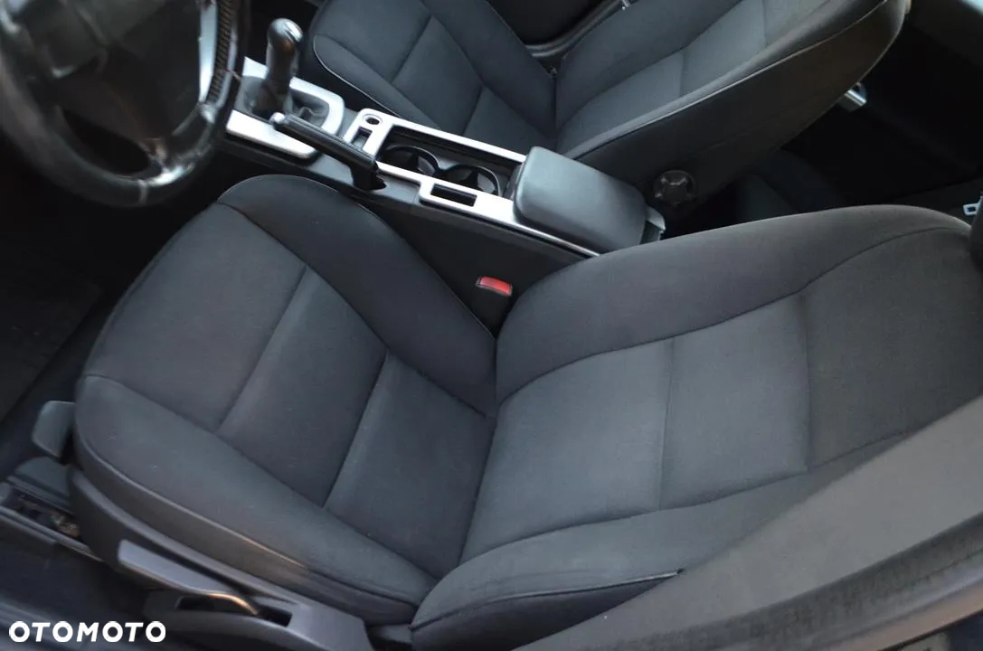 Volvo V50 1.6 - 18