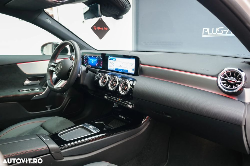 Mercedes-Benz A 180 7G-DCT AMG Line - 22