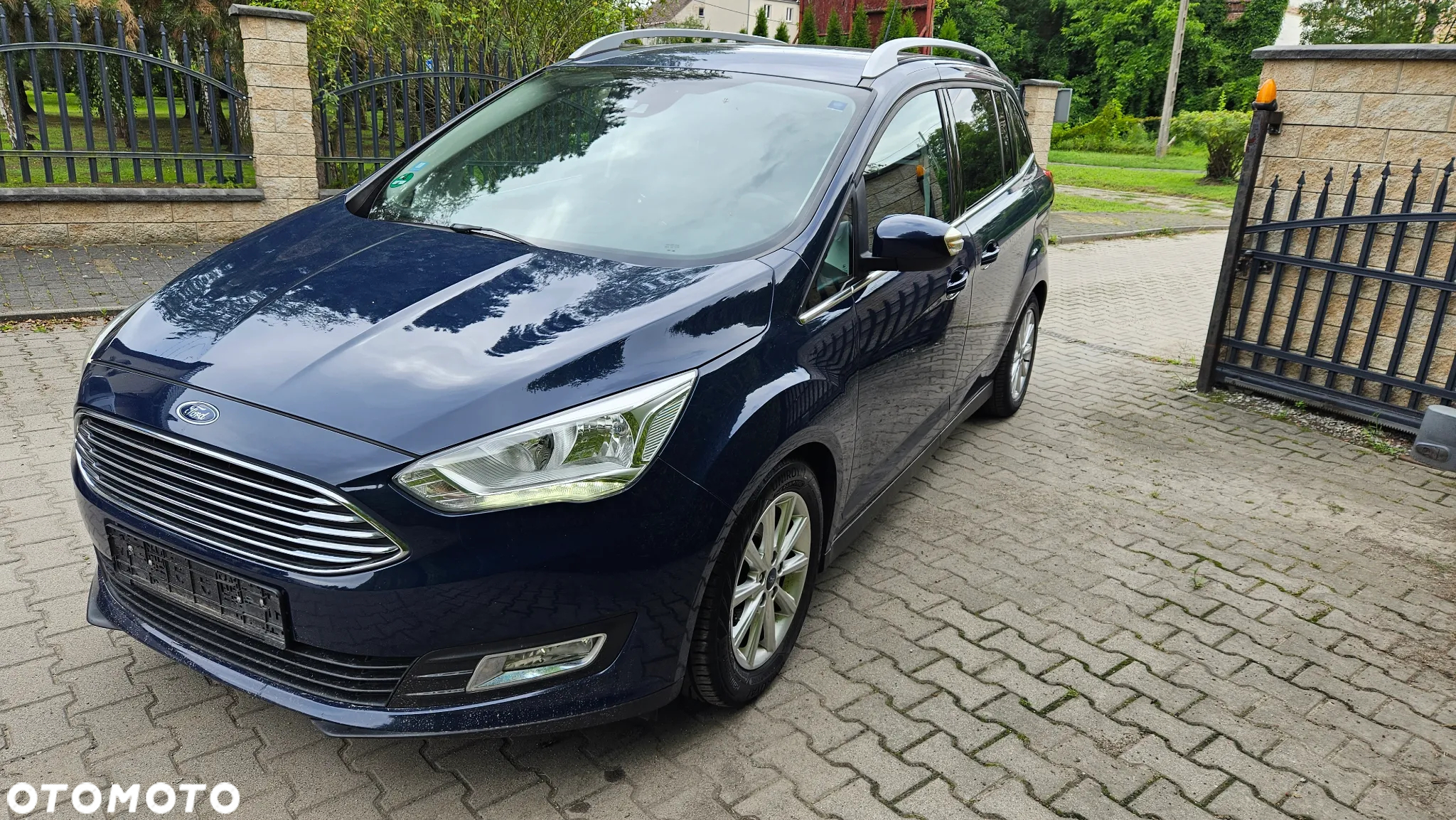 Ford Grand C-MAX 1.0 EcoBoost Start-Stopp-System Trend - 2