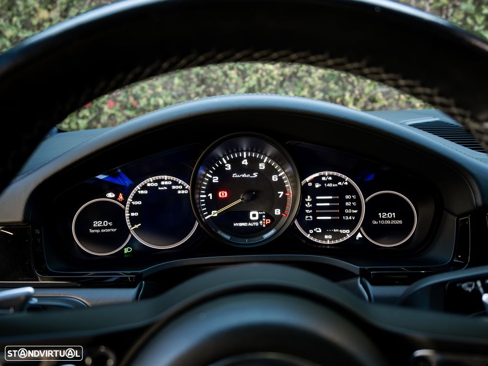 Porsche Cayenne Coupé Turbo S E-Hybrid - 28