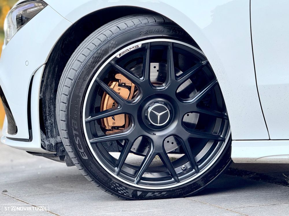 Mercedes-Benz CLA 200 d Shooting Brake AMG Line Aut. - 14
