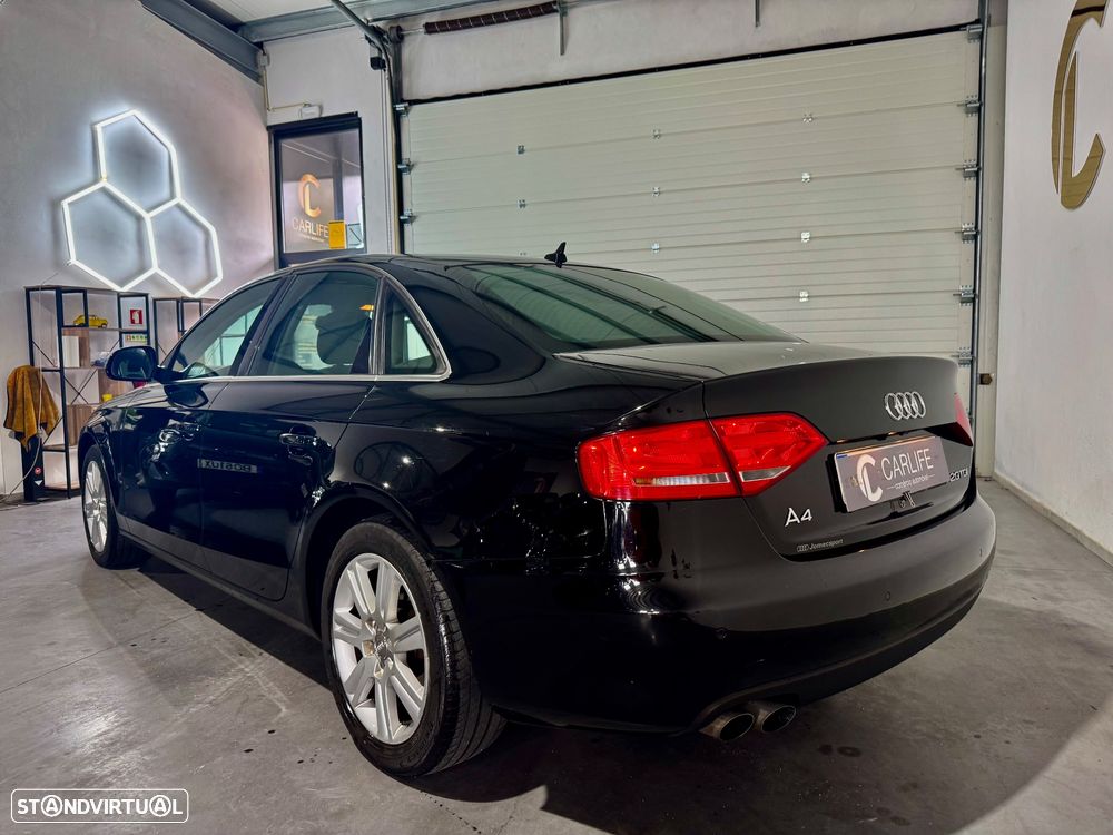 Audi A4 2.0 TDI exclusive Multitronic - 5
