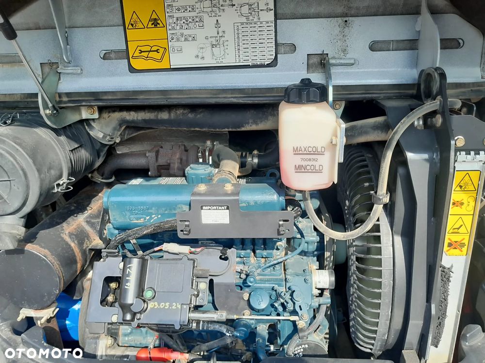 Bobcat E50 - 12
