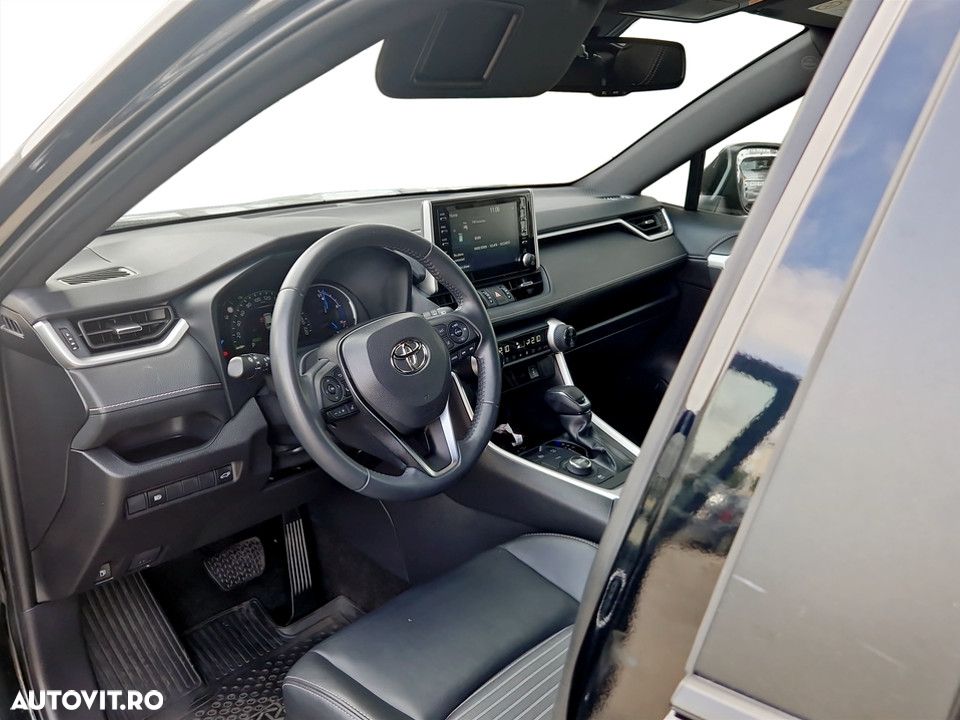 Toyota RAV4 - 17