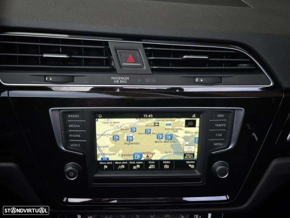 VW Touran 1.6 TDI Blue.Hig.DSG 5L - 22