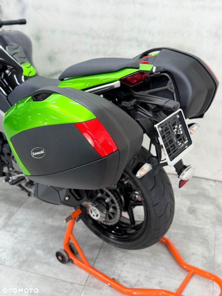 Kawasaki Ninja 1000 SX - 22
