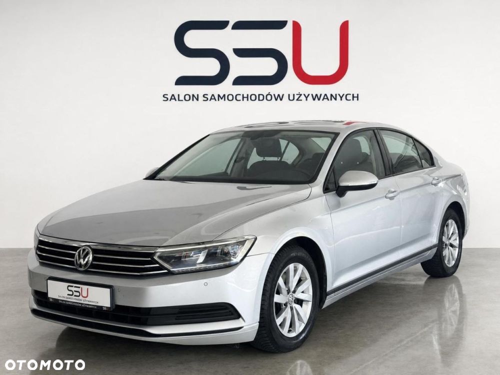 Volkswagen Passat 1.6 TDI BMT Comfortline - 1