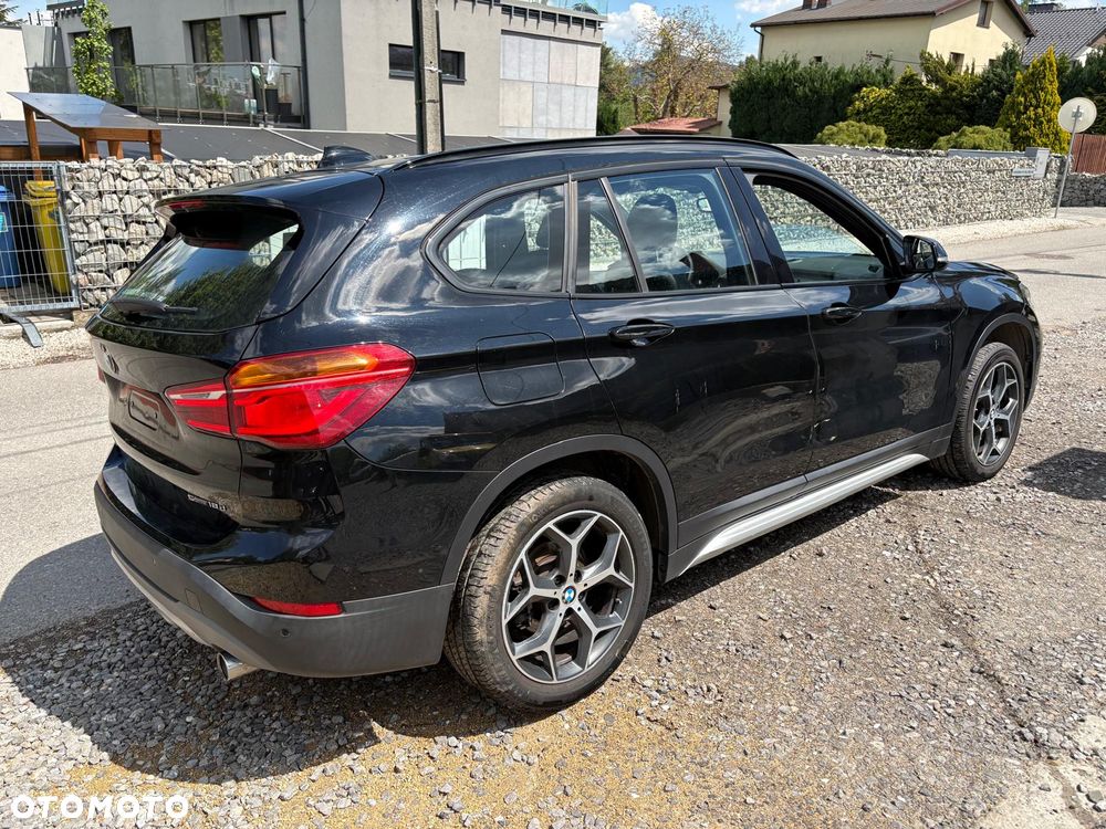 BMW X1 sDrive18d Business Edition - 7