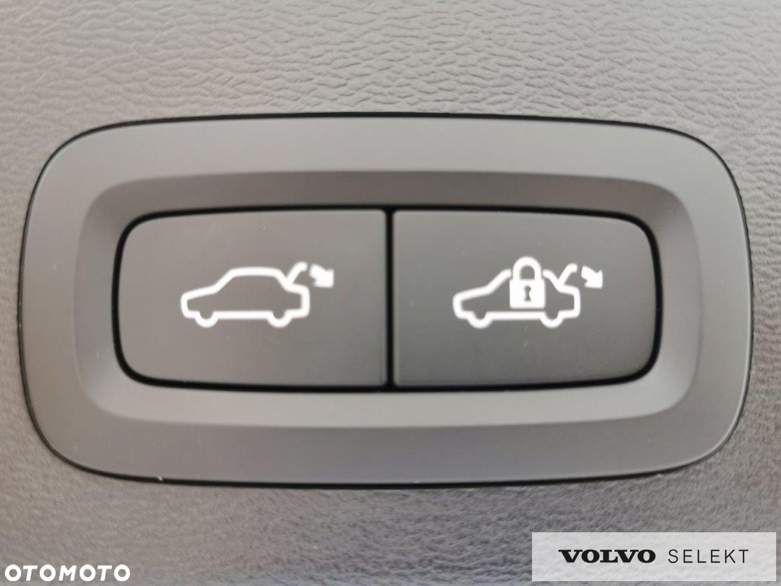 Volvo XC 40 - 32