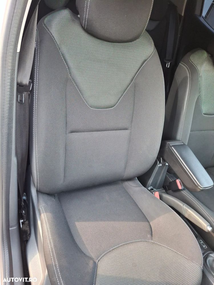 Renault Clio TCe Life - 27