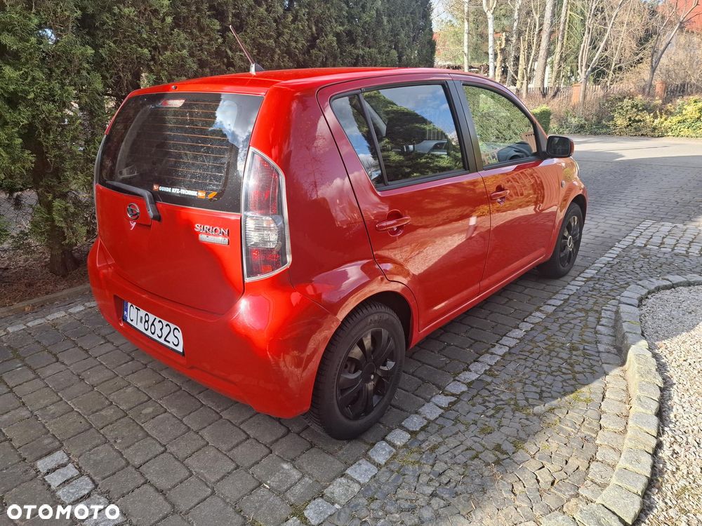 Daihatsu Sirion 1.3 - 3