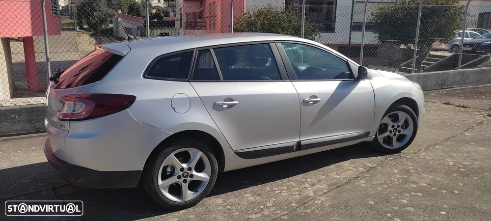 Renault Mégane Sport Tourer 1.5 dCi Dynamique - 1