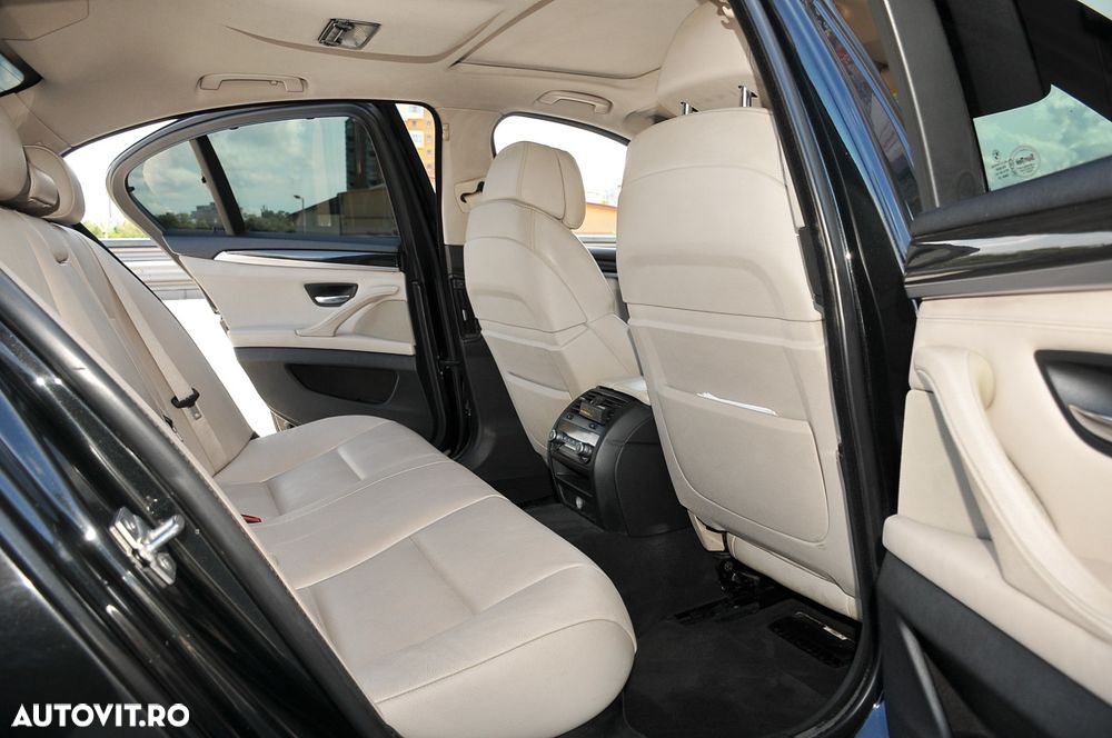 BMW Seria 5 530d Sport-Aut. - 8