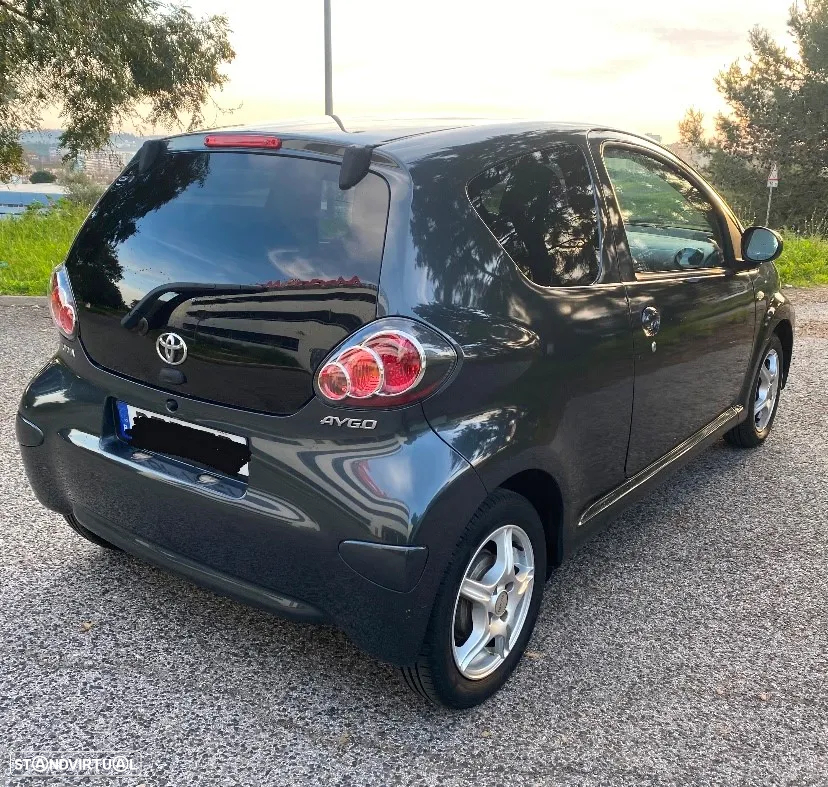 Toyota Aygo 1.0 - 3