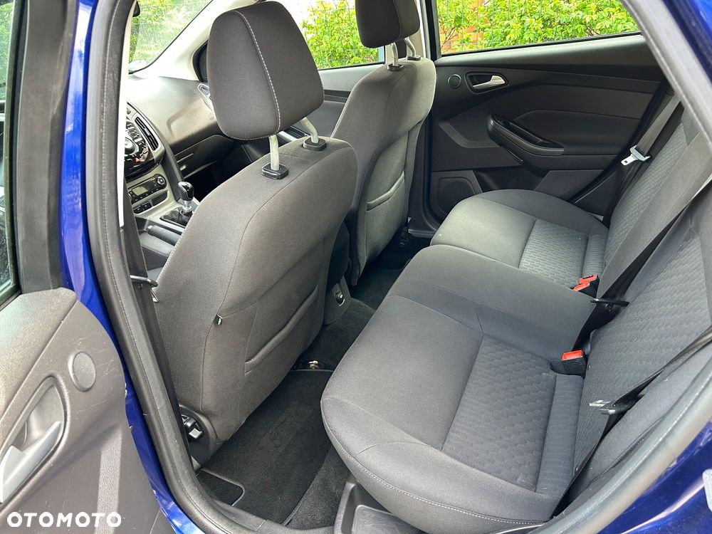 Ford Focus 2.0 TDCi DPF Titanium - 13