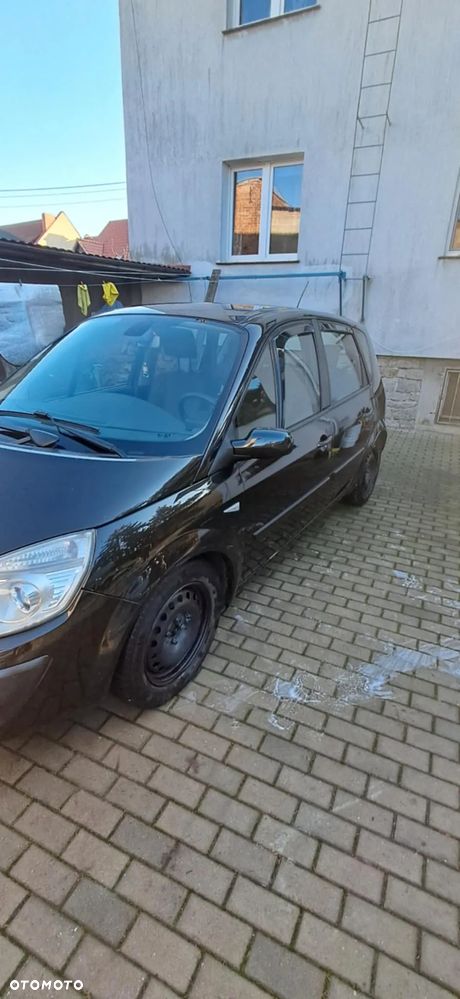 Renault Scenic - 2
