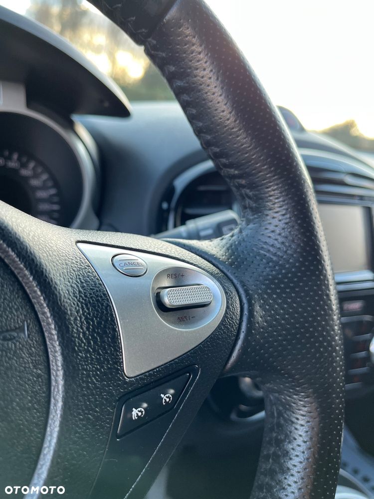 Nissan Juke 1.6 DIG-T N-Connecta - 25