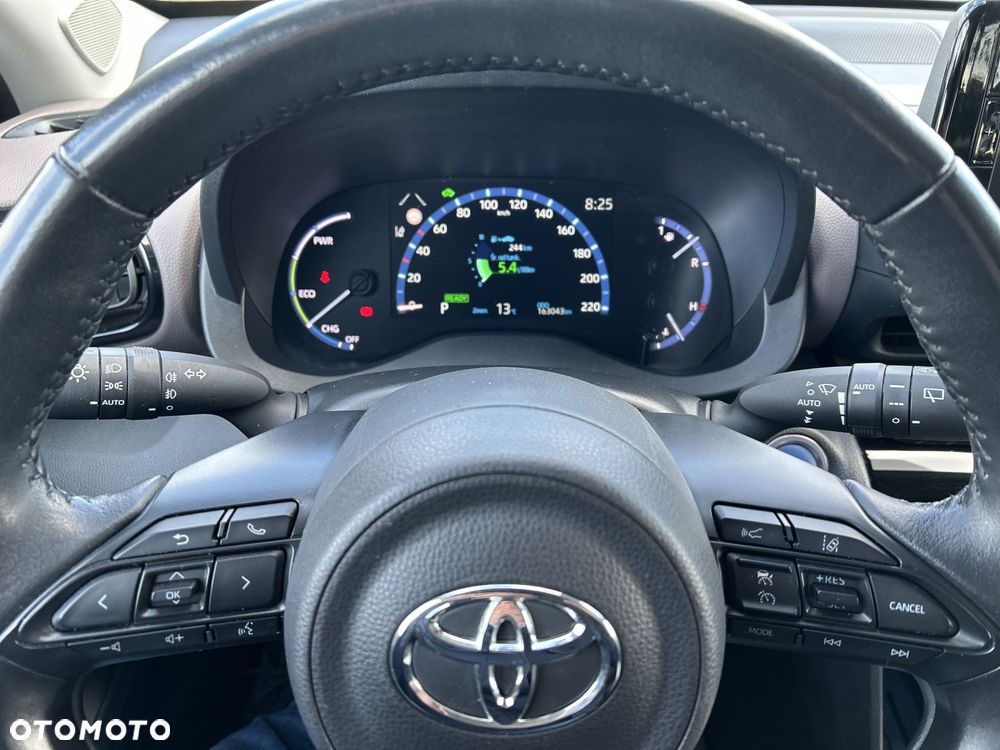 Toyota Yaris Cross - 11