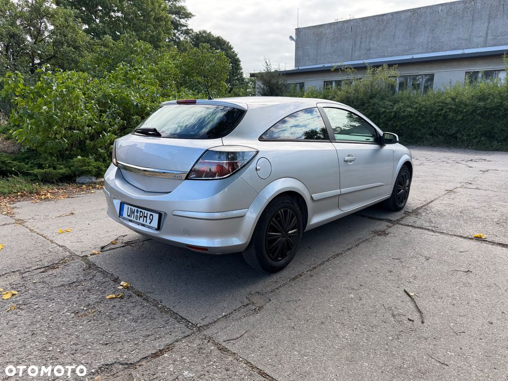 Opel Astra 1.8 - 7
