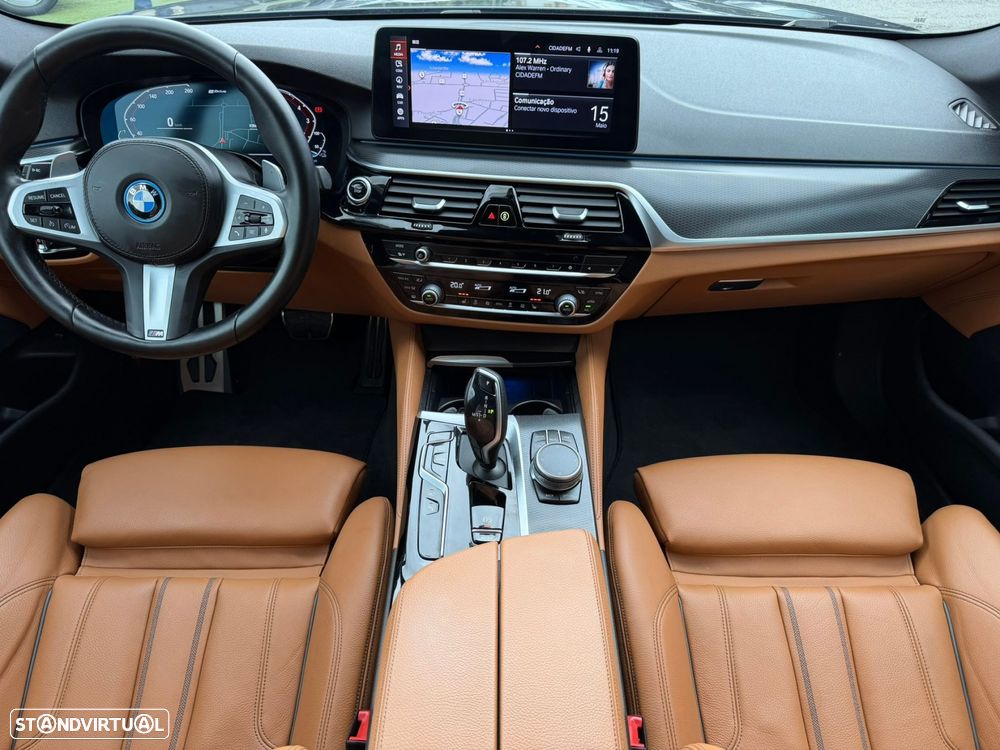 BMW 530 e Pack M - 24