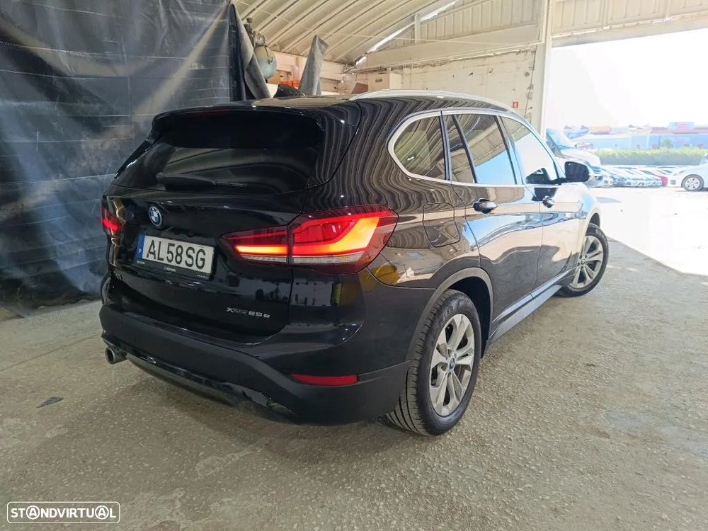 BMW X1 25 e xDrive - 3