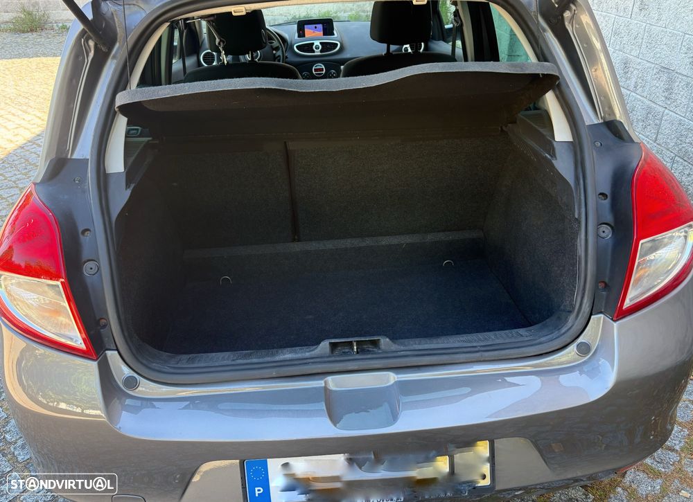 Renault Clio 1.2 16V Dynamique S - 10