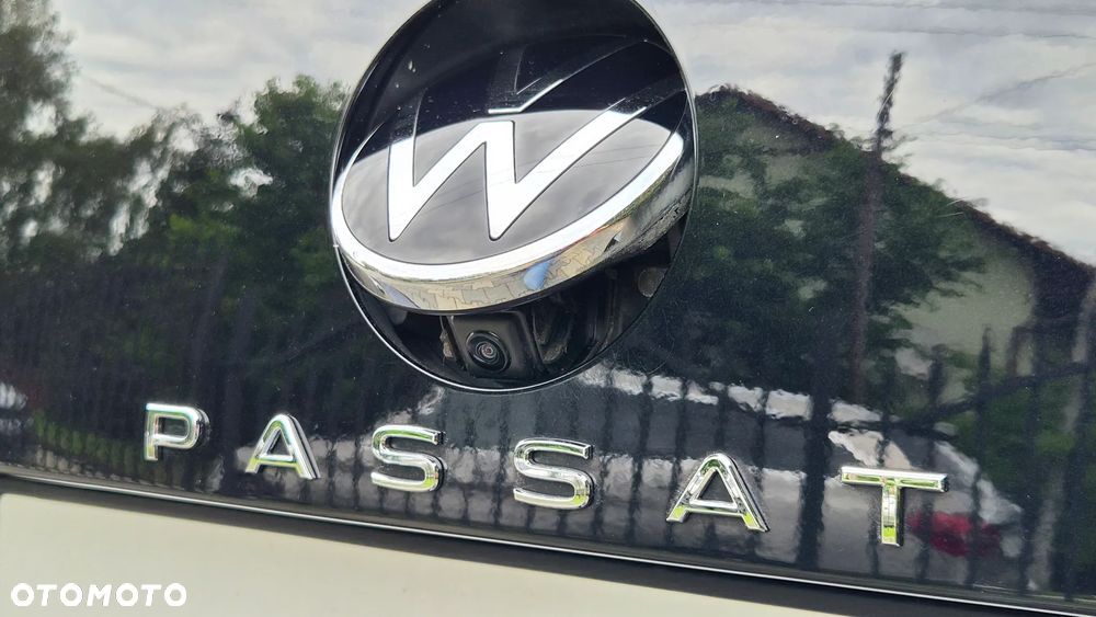 Volkswagen Passat - 20