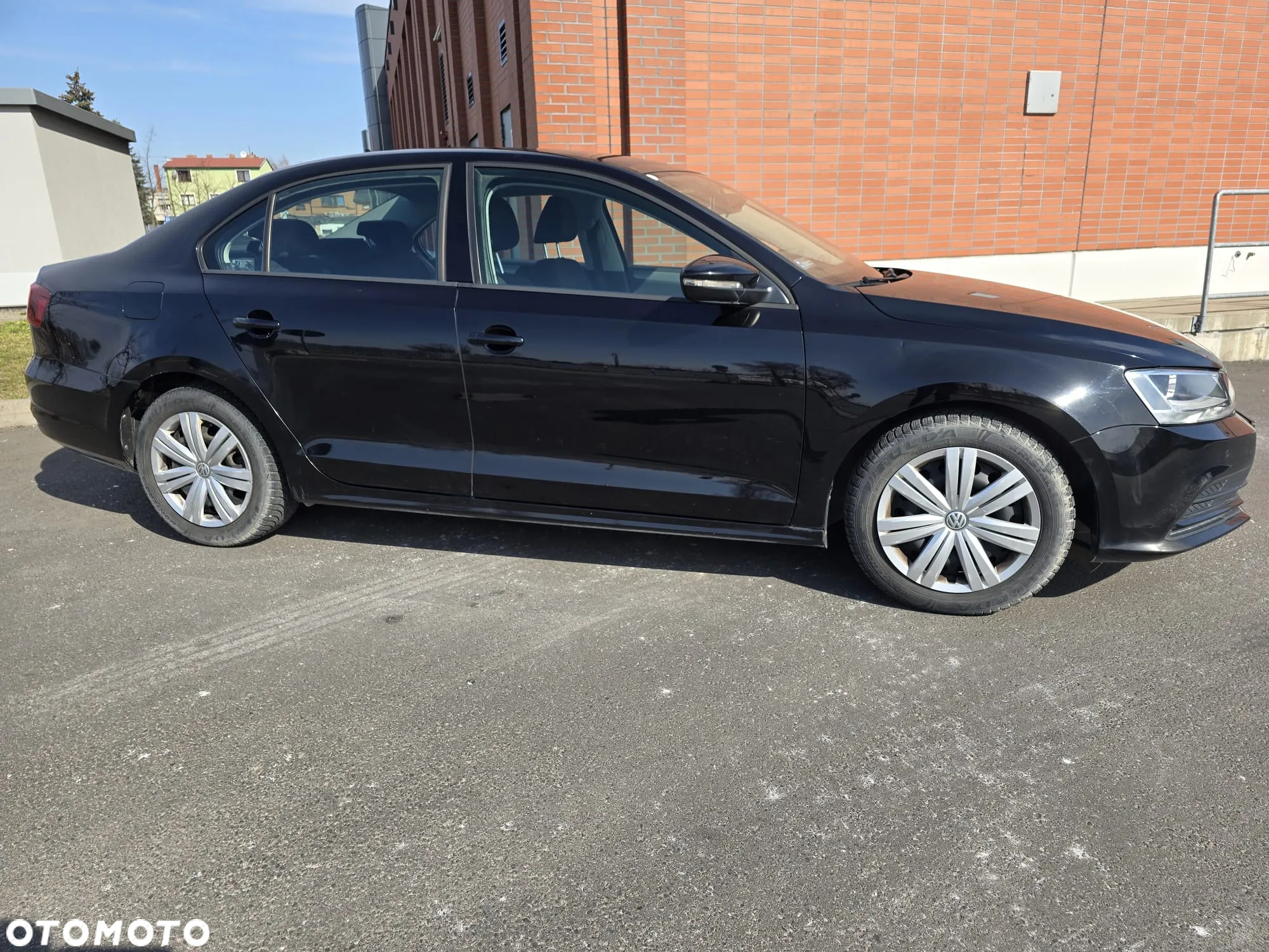 Volkswagen Jetta 2.0 TDI DPF BMT Trendline - 5
