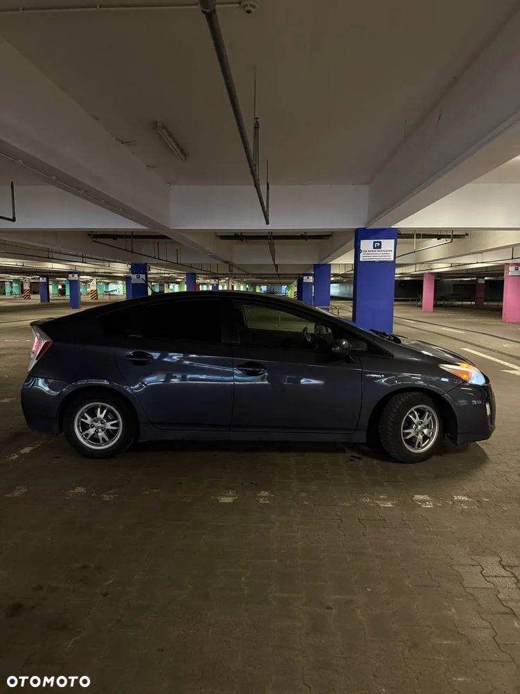 Toyota Prius 1.8 Hybrid Active - 3