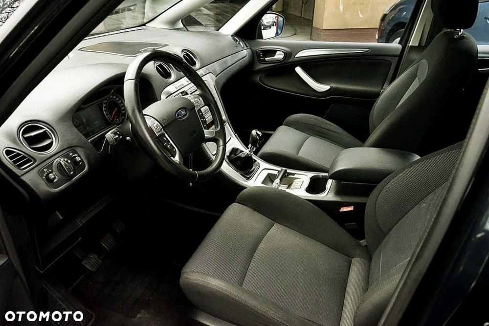 Ford S-Max 2.2 TDCi Titanium - 14