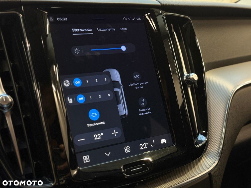 Volvo XC 60 B4 B Plus Dark - 40