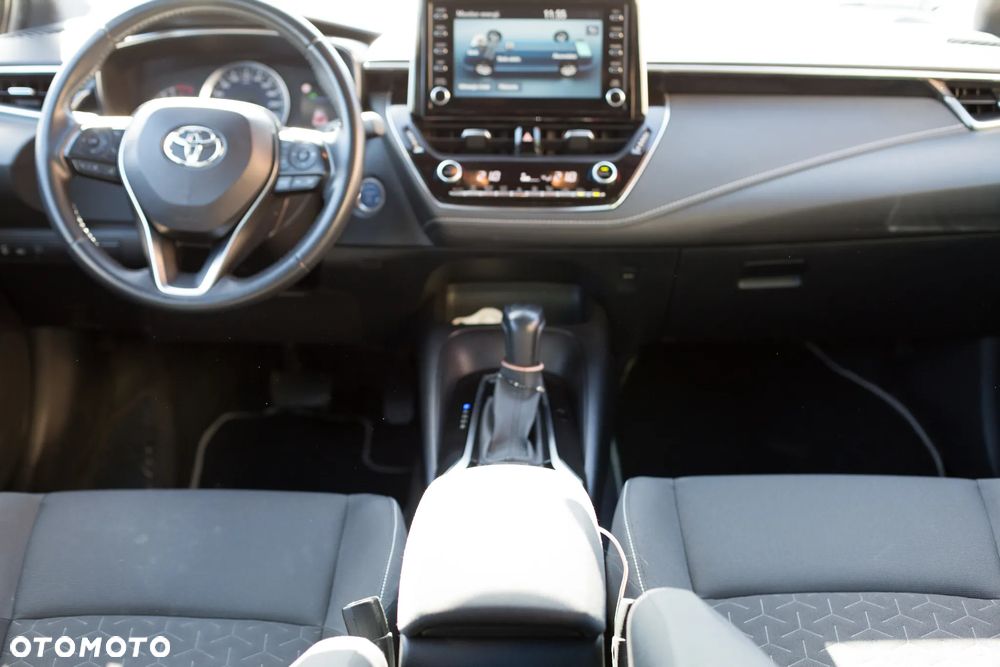 Toyota Corolla 1.8 Hybrid Comfort - 23