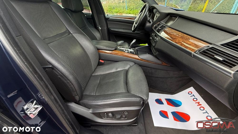 BMW X6 - 33